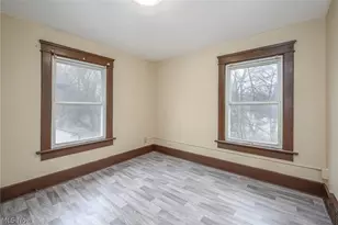914 Delia Ave, Akron, OH 44320 - Photo 16
