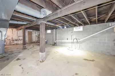 914 Delia Avenue, Akron, OH 44320 - Photo 24