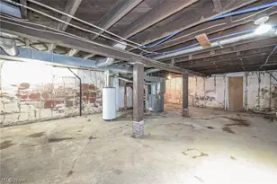 914 Delia Ave, Akron, OH 44320 - Photo 28