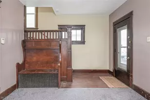 914 Delia Ave, Akron, OH 44320 - Photo 4