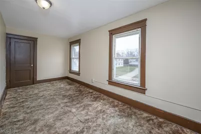 914 Delia Avenue, Akron, OH 44320 - Photo 20