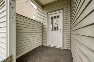 914 Delia Ave, Akron, OH 44320 - Photo 14