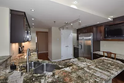 19000 Lake Road #2315, Rocky River, OH 44116 - Photo 14