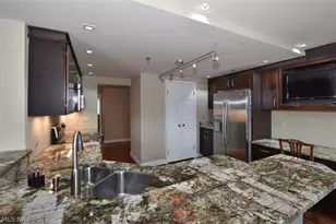 19000 Lake Rd, Rocky River, OH 44116 - Photo 14