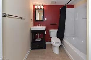 19000 Lake Rd, Rocky River, OH 44116 - Photo 28