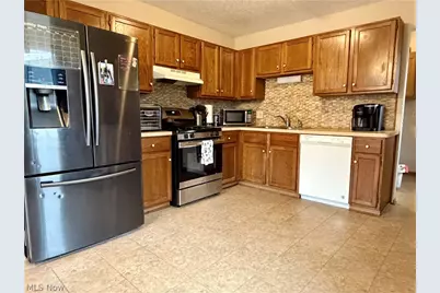 1268 Oxford Drive, Madison, OH 44057 - Photo 6