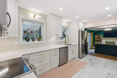 14401 Trenton Avenue, Strongsville, OH 44136 - Photo 12