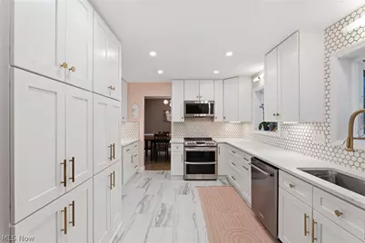 14401 Trenton Avenue, Strongsville, OH 44136 - Photo 10