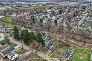 994 Perry Ave, Barberton, OH 44203 - Photo 36