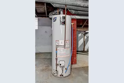 994 Perry Avenue, Barberton, OH 44203 - Photo 24