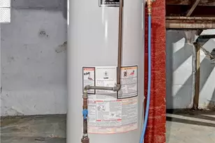 994 Perry Ave, Barberton, OH 44203 - Photo 24