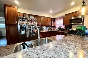 325 McKinley Ave NW, Canton, OH 44615 - Photo 12