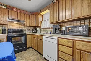 3990 Crum Rd, Youngstown, OH 44515 - Photo 14