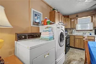 3990 Crum Rd, Youngstown, OH 44515 - Photo 16