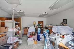 3990 Crum Rd, Youngstown, OH 44515 - Photo 36