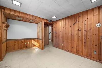 26619 Redwood Drive, Olmsted Falls, OH 44138 - Photo 20