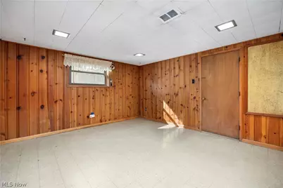 26619 Redwood Drive, Olmsted Falls, OH 44138 - Photo 16