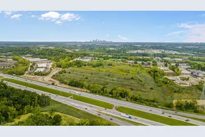 1329 E Schaaf Road, Brooklyn Heights, OH 44131 - Photo 4