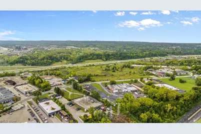 1329 E Schaaf Road, Brooklyn Heights, OH 44131 - Photo 8