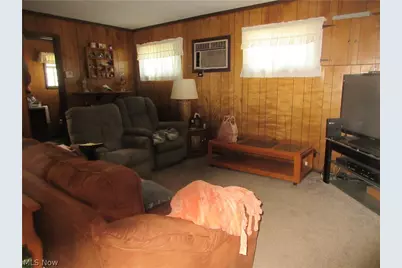 8999 Avon Drive, Linesville, PA 16424 - Photo 10