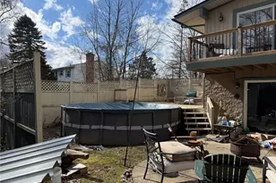 451 Liberty St, Ravenna, OH 44266 - Photo 2