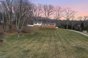 11121 Lafayette Dr NW, Canal Fulton, OH 44614 - Photo 2