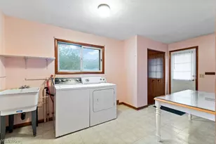 11121 Lafayette Dr NW, Canal Fulton, OH 44614 - Photo 14