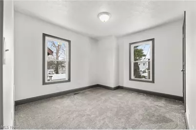 840 E Buchtel Avenue, Akron, OH 44305 - Photo 18