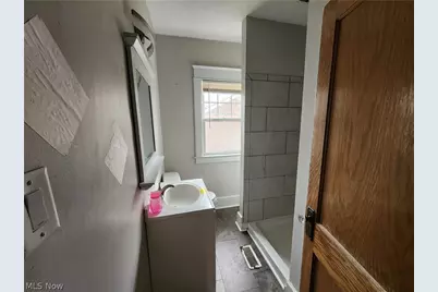 2301 Lyon Boulevard, Youngstown, OH 44514 - Photo 12