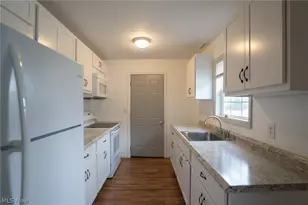 970 S Chillicothe Rd, Aurora, OH 44202 - Photo 22