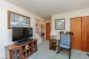 1144 Sutherland Ave, Akron, OH 44314 - Photo 10