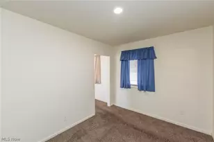 1144 Sutherland Ave, Akron, OH 44314 - Photo 46