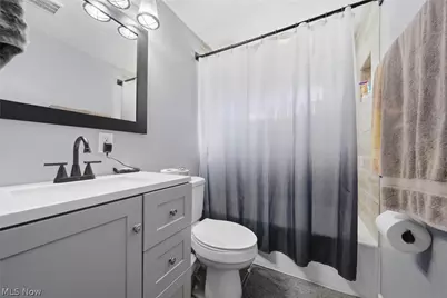 9185 Milford Drive, Northfield, OH 44067 - Photo 12