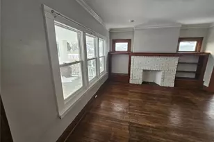 414 E 146th St, Loveland, OH 44110 - Photo 2