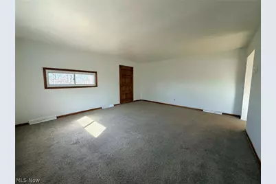 574 Brighton Boulevard, Zanesville, OH 43701 - Photo 6