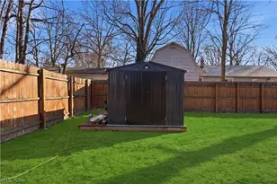 1853 Lancaster Dr, Youngstown, OH 44511 - Photo 36