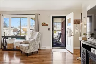 1853 Lancaster Dr, Youngstown, OH 44511 - Photo 8