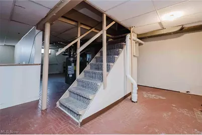 524 Jefferson Avenue, Barberton, OH 44203 - Photo 34