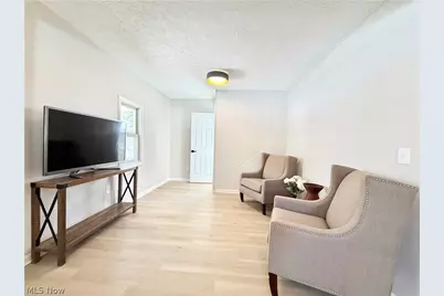 8720 Olde 8 Road, Northfield, OH 44067 - Photo 8