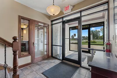 2425 Medina Road, Medina, OH 44256 - Photo 2