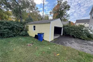 12028 Wade Park Ave, Loveland, OH 44106 - Photo 32