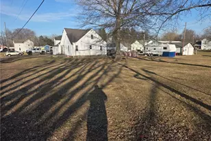 210 Biggs Ave, Conesville, OH 43811 - Photo 2