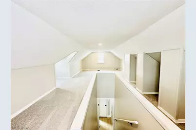 15405 Turney Road, Maple Heights, OH 44137 - Photo 20