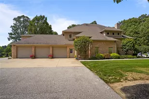 3783 Pioneer Trail, Mantua, OH 44255 - Photo 4