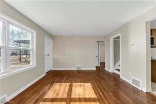 12004 Mortimer Ave, Loveland, OH 44111 - Photo 6