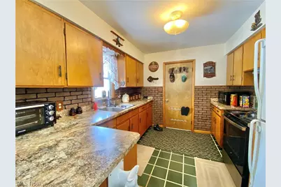 9976 Shepard Road, Macedonia, OH 44056 - Photo 18