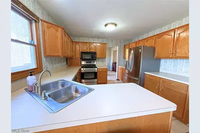 6948 Meander Reserve Court, Canfield, OH 44406 - Photo 4