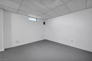 1932 Issaquah St, Cuyahoga Falls, OH 44221 - Photo 22