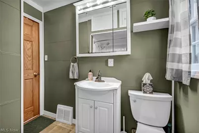 1932 Issaquah Street, Cuyahoga Falls, OH 44221 - Photo 14