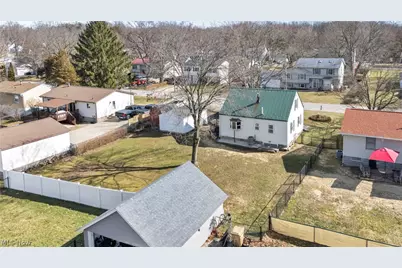 1932 Issaquah Street, Cuyahoga Falls, OH 44221 - Photo 32